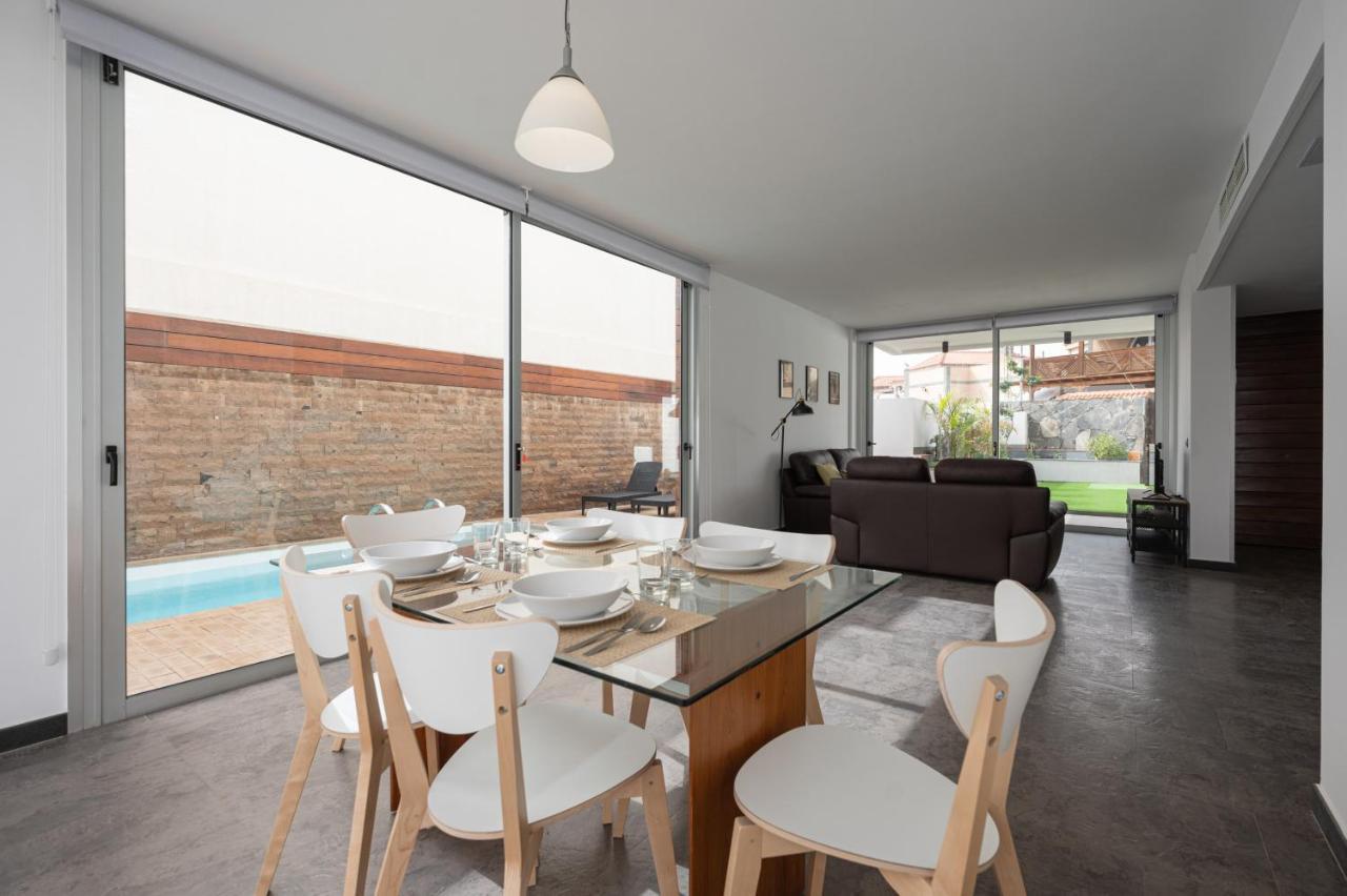 Modern 2Br House - Private Pool - Parking Βίλα San Bartolomé Εξωτερικό φωτογραφία